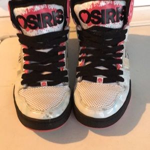 OSIRIS HITOPS WOMENS SIZE 11